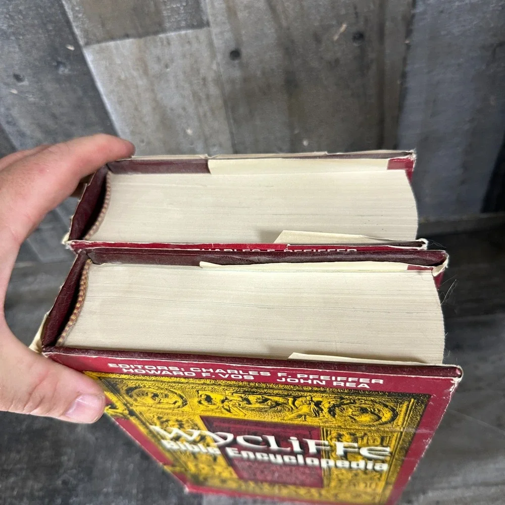 1975 Wycliffe Bible Encyclopedia in Two Volumes VINTAGE HC DJ
